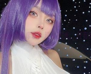 Sayo Momo的死库水：没有圣光，只有纯粹的好奇